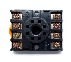 Podstawka kołowa 8 PIN PF083A 10A 250V